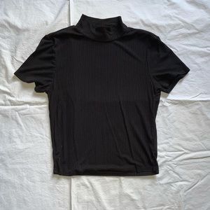 Mock neck tee